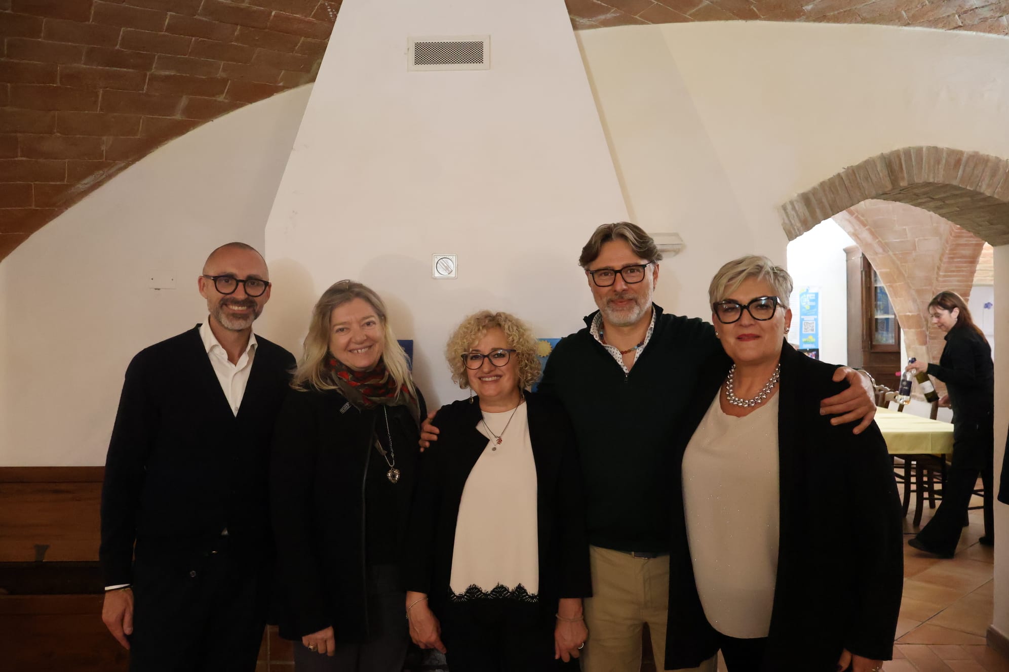 WhatsApp Image 2025-11-16 at 09.21.00